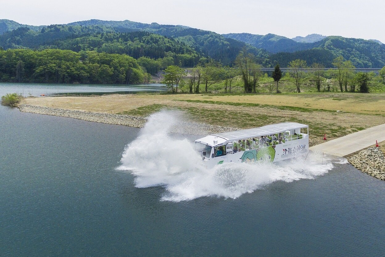 ～ 水陸両用バス運行について ～