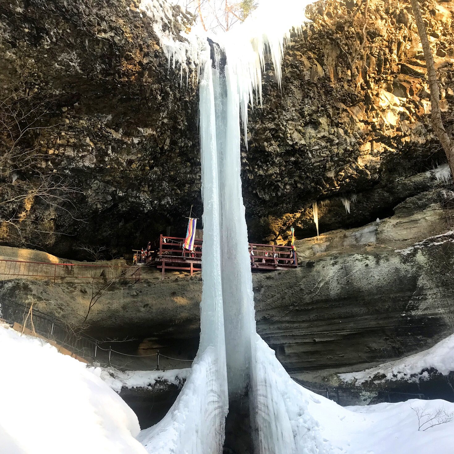 『現在の乳穂ヶ滝の状況』