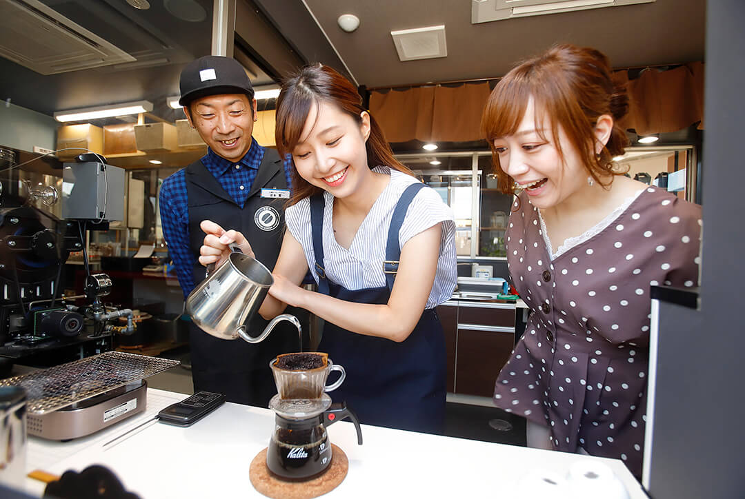白神コーヒースタジオ