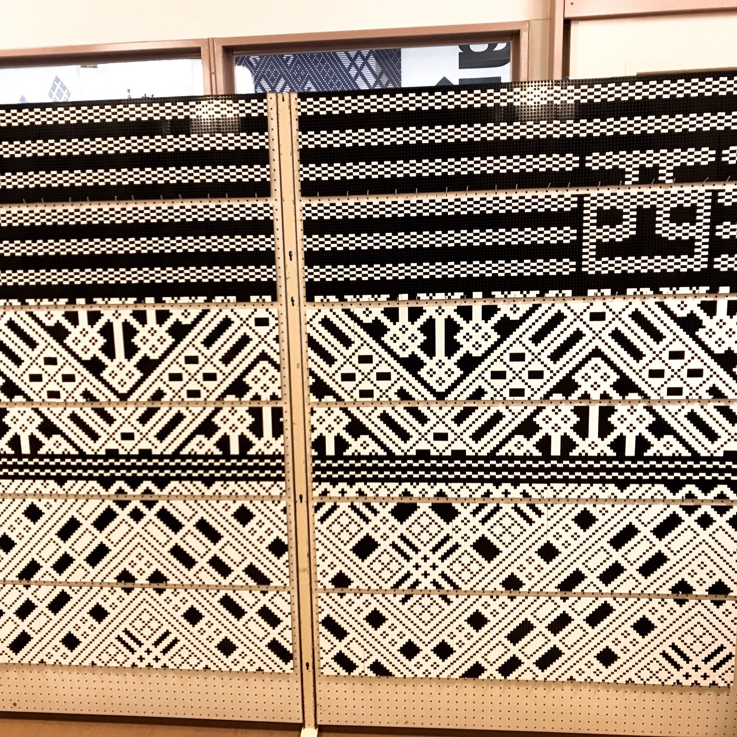 【西こぎんブロックパネル完成!!】